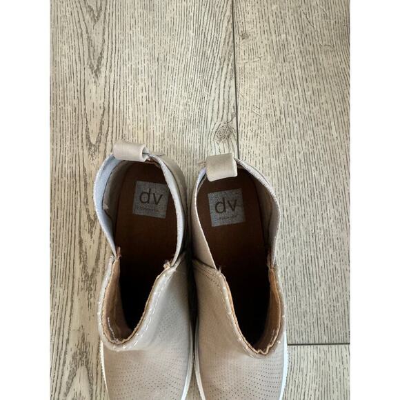 DV Dolce Vita Tan Kimber Sneaker Size 8.5 - Picture 4 of 5